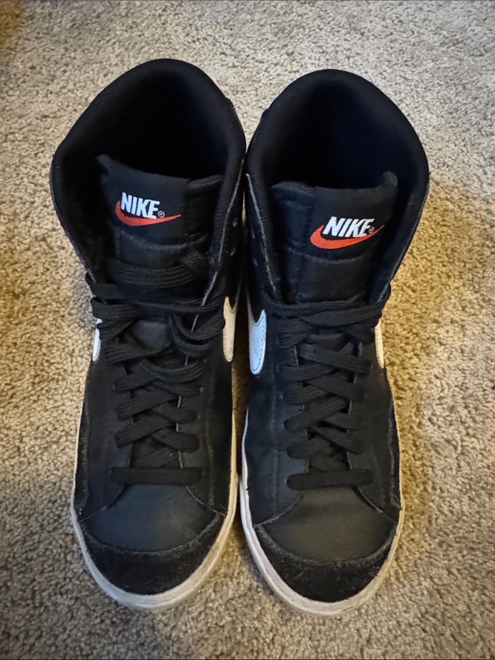 Nike Youth Blazer Mid 77’
